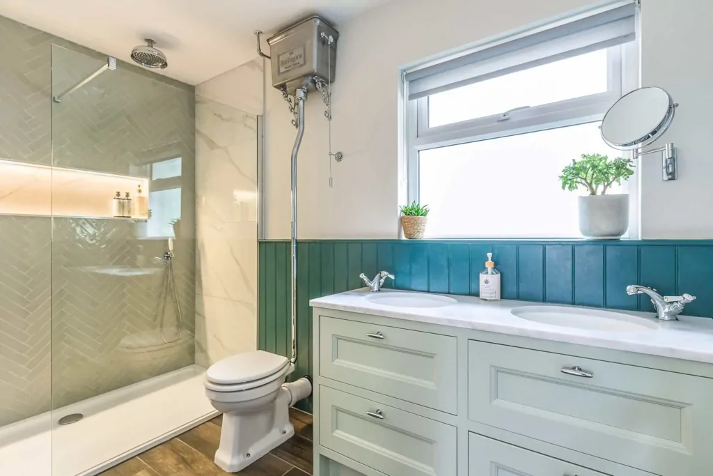 Traditional Bathroom