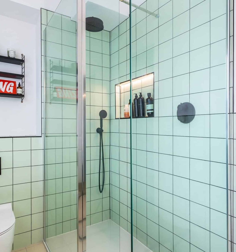Retro-inspired Main Family Bathroom