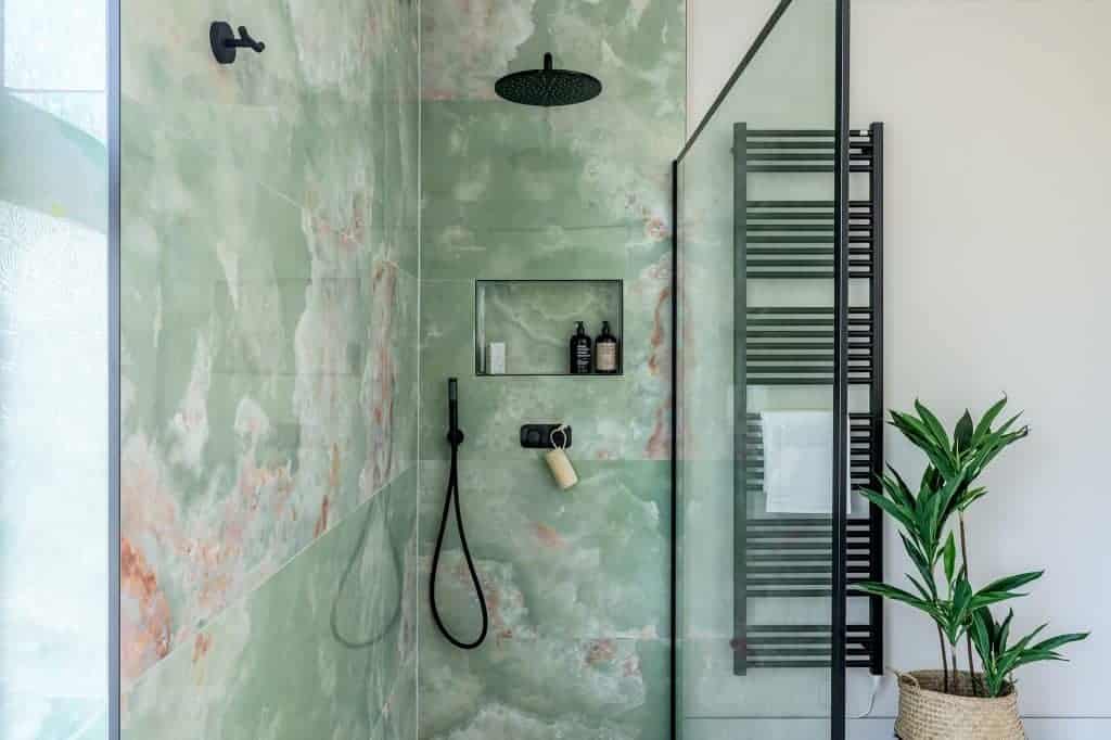 Guide to bathroom installation